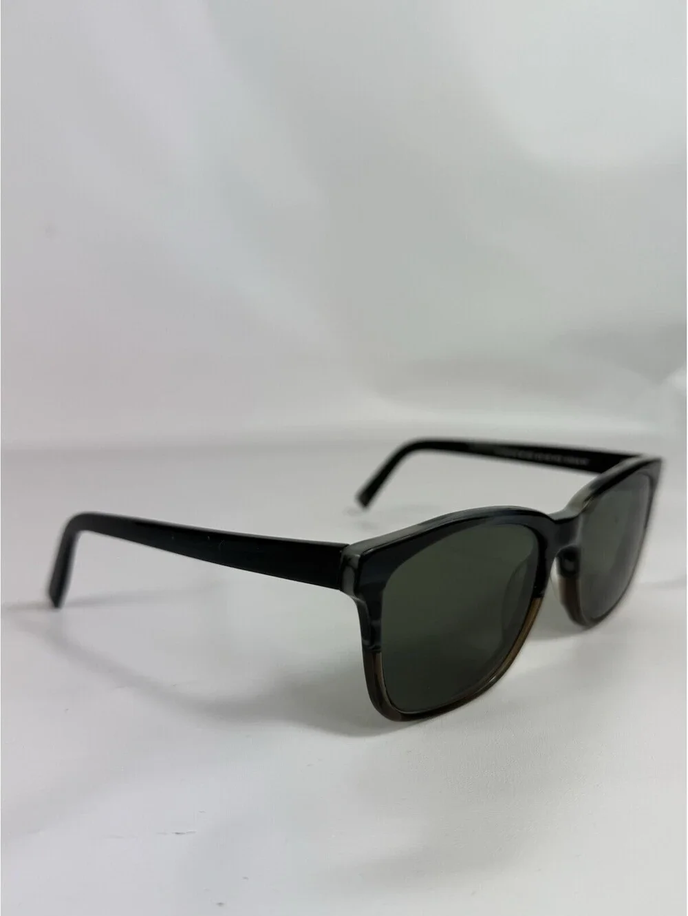 Warby Parker Barkley M 125 Sunglasses Black Fade Horn FRAMES ONLY 53-18-142 Used